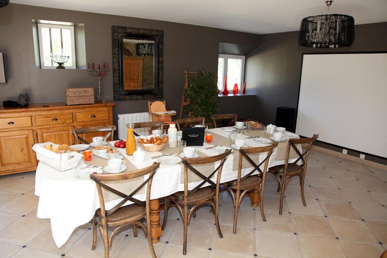 Les Perelles Bed & Breakfast Saint-Vigor-le-Grand Exterior foto