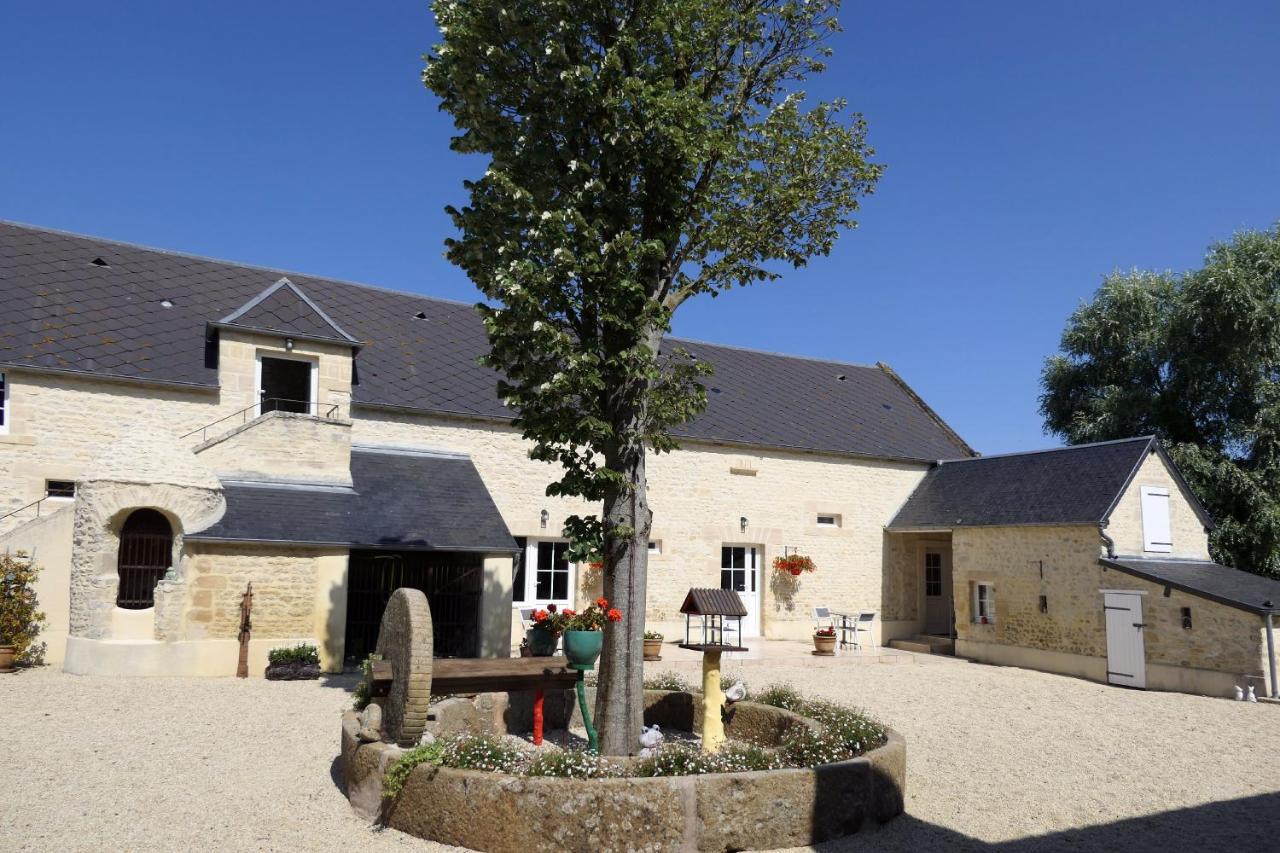 Les Perelles Bed & Breakfast Saint-Vigor-le-Grand Exterior foto